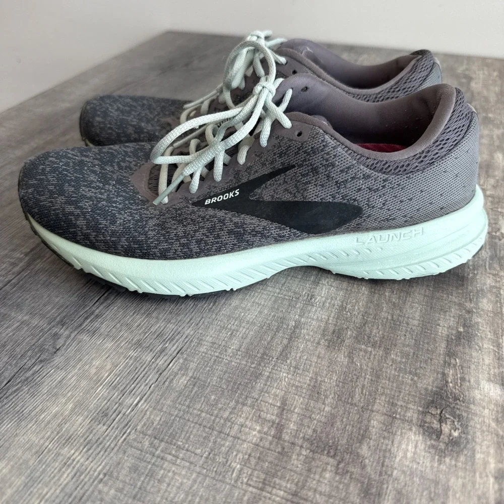 Brooks Launch 6 Gray Mint Green Aqua Womens Size 8 Running Walking Shoes